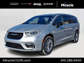 New 2026 Chrysler Pacifica Select AWD/4WD video 1