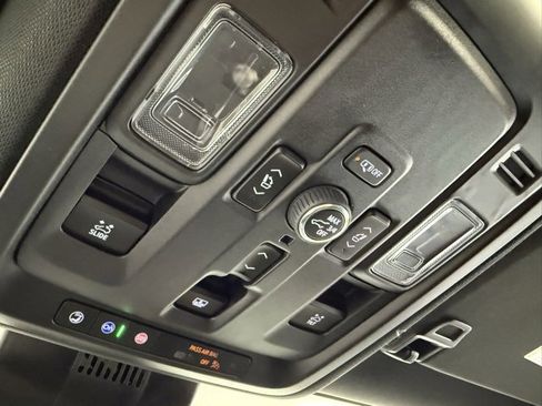 New 2025 Chevrolet Suburban Premier w/ Sun And Tow Package image 27