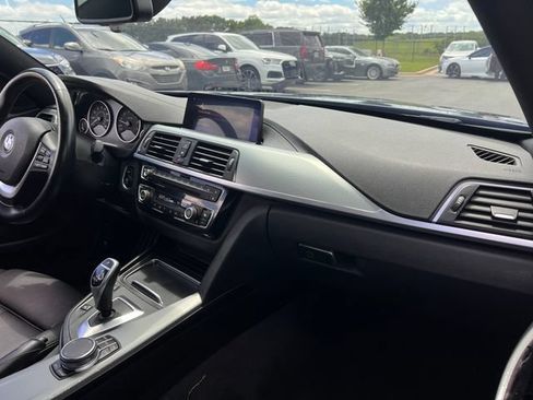 Used 2020 BMW 430i Coupe w/ Convenience Package RWD image 15
