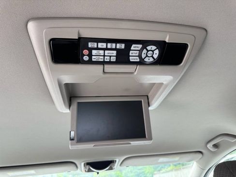 Used 2016 Honda Odyssey SE image 11