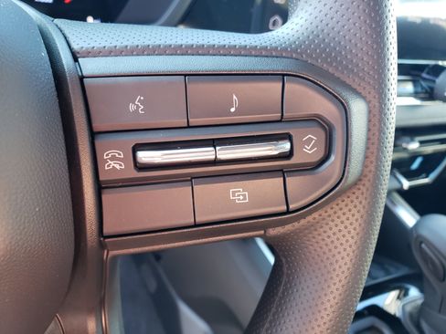 New 2026 Chevrolet Colorado W/T image 14