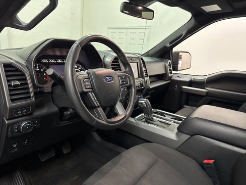 Used 2019 Ford F150 XLT w/ Equipment Group 302A Luxury image 28