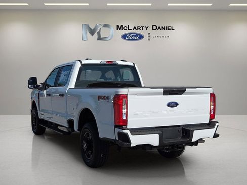New 2026 Ford F250 XL image 4