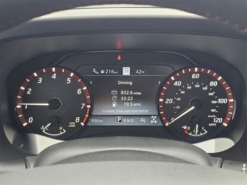 Used 2025 Nissan Frontier PRO-4X w/ Pro Premium Package image 13