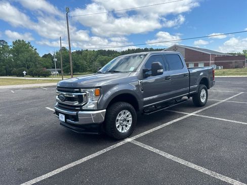 Used 2022 Ford F250 XLT AWD/4WD image 11