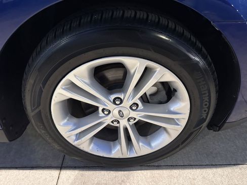 Used 2014 Ford Taurus SEL image 19