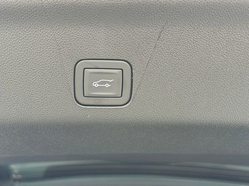 New 2026 GMC Yukon Elevation image 21