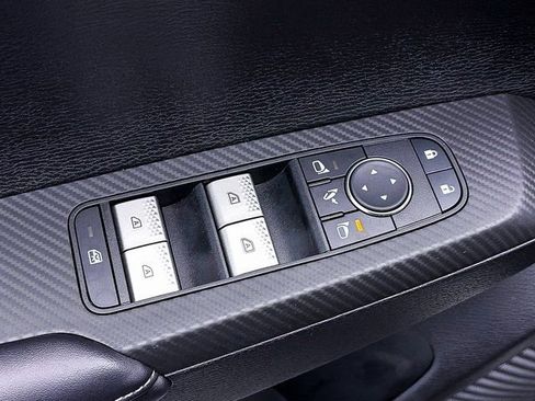 New 2025 Mitsubishi Outlander SE AWD/4WD image 10