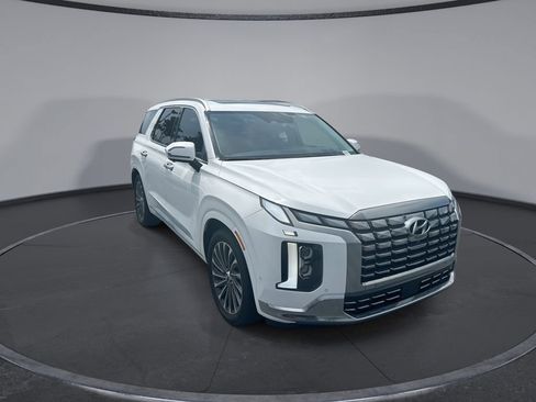 Used 2025 Hyundai Palisade Calligraphy FWD image 8