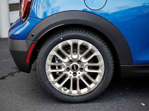 New 2026 MINI Cooper S image 6