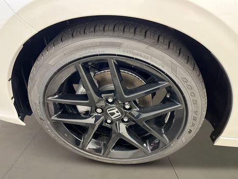 New 2025 Honda Civic Sport image 11