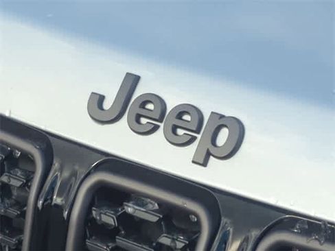 New 2026 Jeep Compass Limited image 12