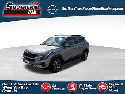 Used 2022 Kia Seltos EX