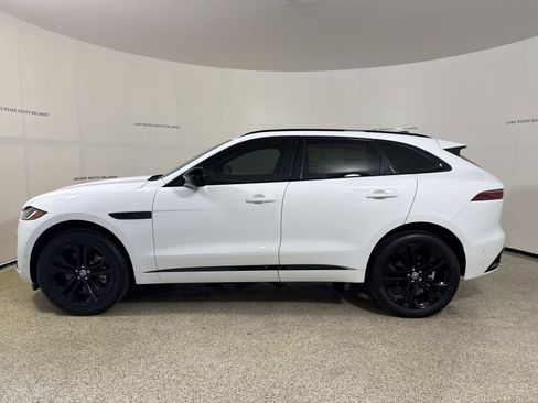 New 2026 Jaguar F-PACE R-Dynamic S AWD/4WD image 2