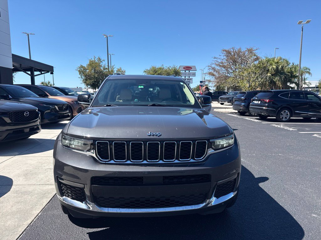 Used 2021 Jeep Grand Cherokee L Limited w/ Trailer Tow Group (B) AWD/4WD image 2