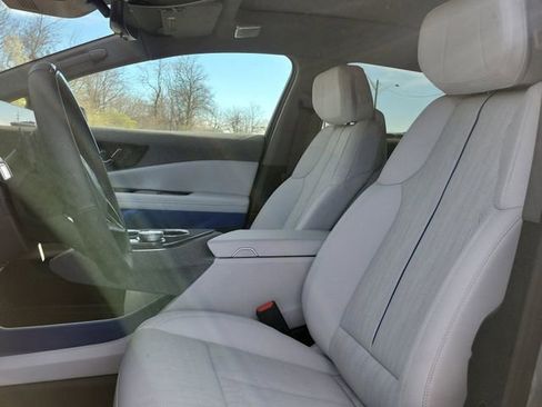 New 2026 Cadillac Optiq Sport 2 w/ LPO, Floor Liner Package AWD/4WD image 21