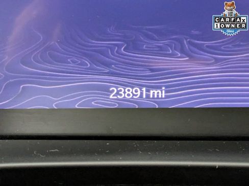 Used 2024 Jeep Grand Cherokee L Altitude AWD/4WD image 16