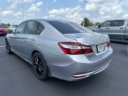 Used 2016 Honda Accord EX-L image 6