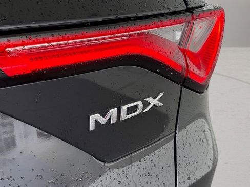 Used 2023 Acura MDX FWD w/ Technology Package image 8