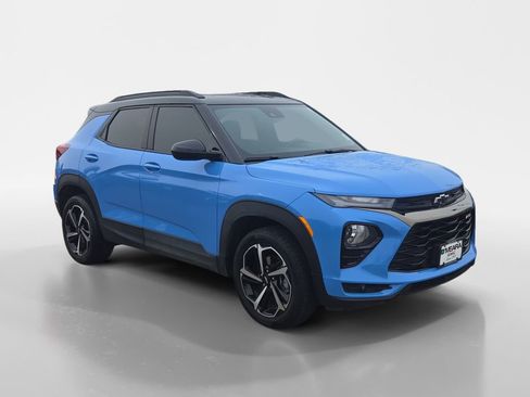 Used 2023 Chevrolet TrailBlazer RS w/ Convenience Package image 8