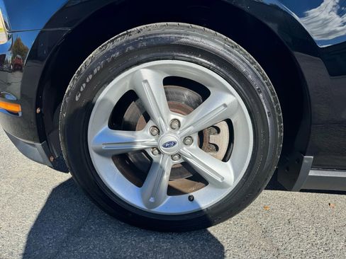 Used 2012 Ford Mustang GT w/ Security Pkg image 9