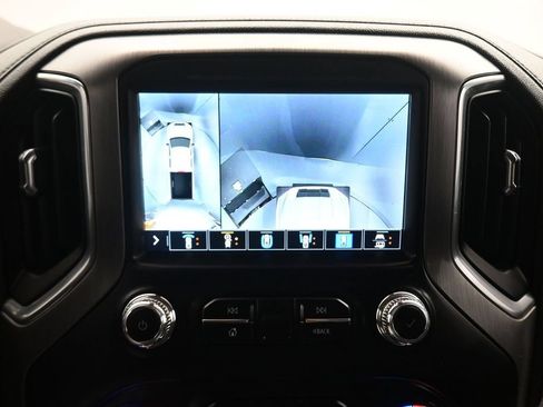 Used 2023 GMC Sierra 2500 Denali w/ Denali Black Diamond Edition AWD/4WD image 24