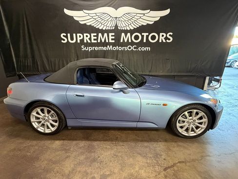 Used 2006 Honda S2000 image 2