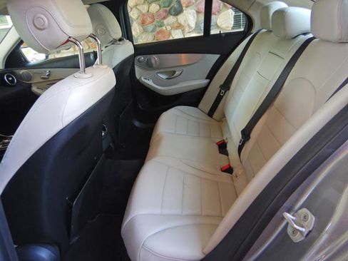 Used 2015 Mercedes-Benz C 300 4MATIC Sedan image 15