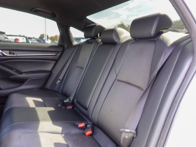 Used 2022 Honda Accord Sport image 25