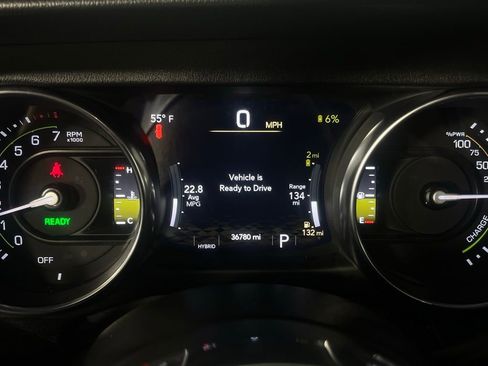 Used 2023 Jeep Wrangler Unlimited Sahara w/ Cold Weather Group image 14