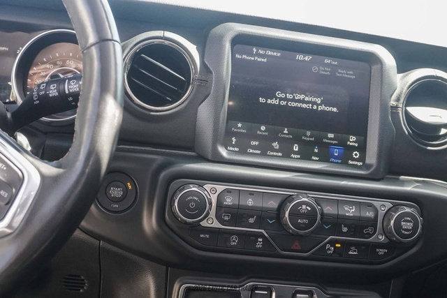 Used 2022 Jeep Wrangler Unlimited Sahara AWD/4WD image 50