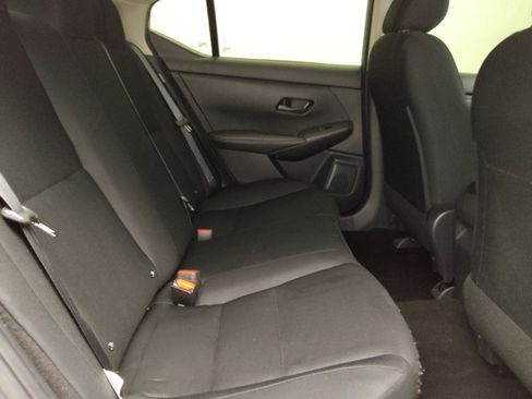 Used 2025 Nissan Sentra S FWD image 19