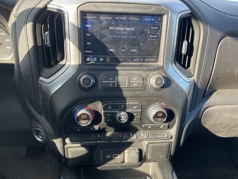 Used 2021 Chevrolet Silverado 1500 RST image 28