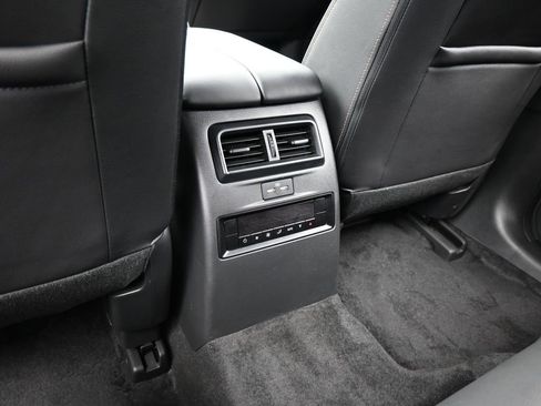 Used 2025 MAZDA CX-90 3.3 Turbo w/ Select Package image 34