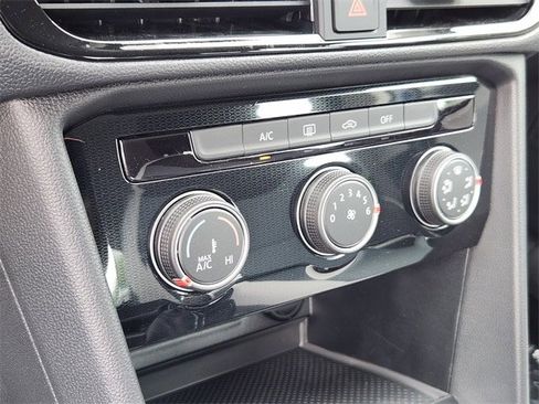 New 2025 Volkswagen Taos S image 19