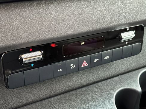 New 2026 Mercedes-Benz Sprinter 2500 image 19