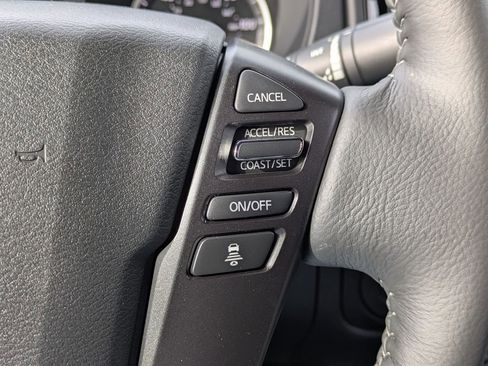 New 2026 Nissan Frontier SV w/ SV Convenience Package RWD image 17