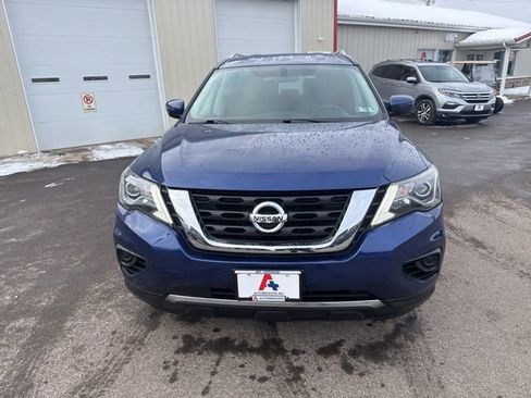 Used 2020 Nissan Pathfinder S image 8
