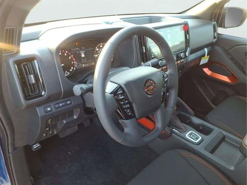 New 2026 Nissan Frontier PRO-4X w/ Tow Package AWD/4WD image 18