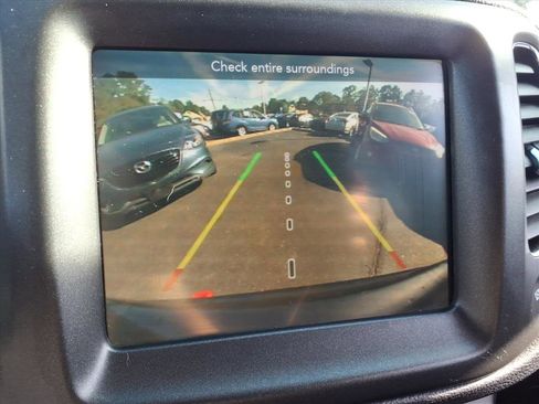 Used 2020 Jeep Compass Trailhawk image 25