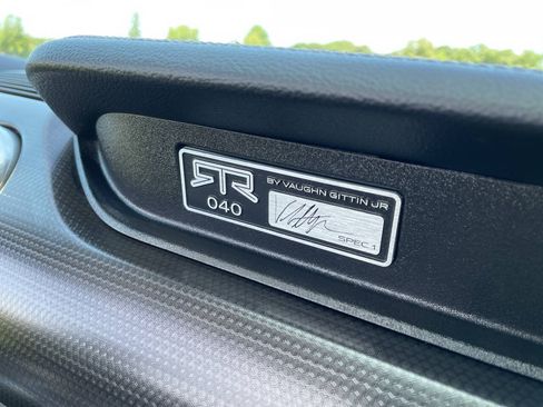Used 2021 Ford Mustang GT Premium w/ Equipment Group 401A RWD image 3