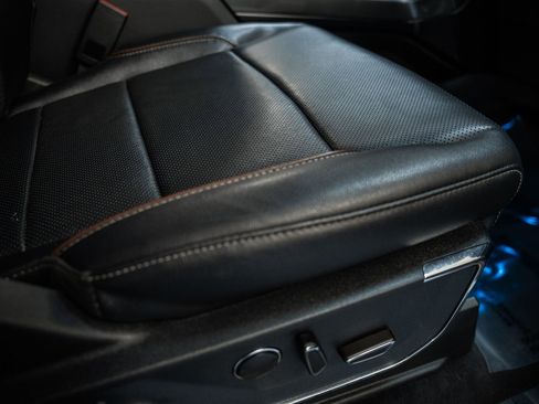 Certified 2023 Ford F150 Lariat w/ Equipment Group 502A High image 43