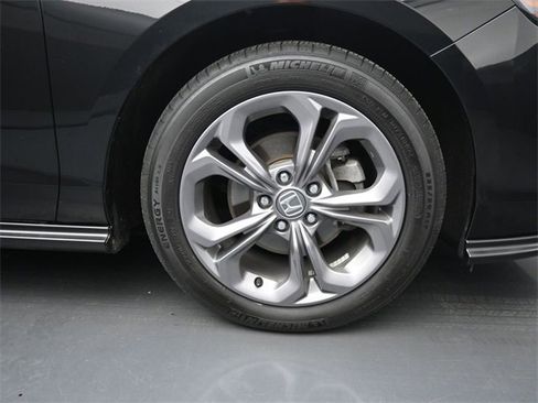 Used 2024 Honda Accord EX image 41