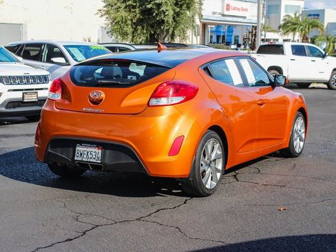 Used 2016 Hyundai Veloster image 10