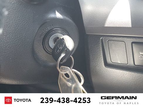 Used 2016 Toyota Tundra SR5 w/ SR5 Upgrade Package RWD image 34