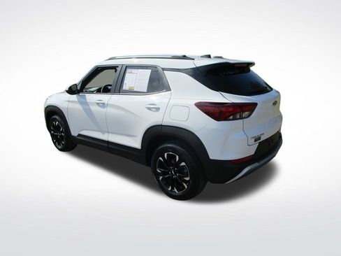 Used 2023 Chevrolet TrailBlazer LT image 3