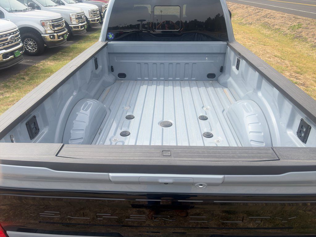 Used 2026 Ford F450 Platinum AWD/4WD image 14