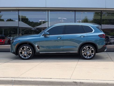 Used 2026 BMW X5 xDrive40i w/ Climate Comfort Package AWD/4WD image 2
