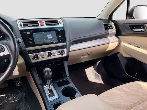 Used 2016 Subaru Outback 2.5i Premium image 22