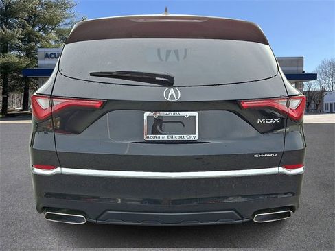 Certified 2023 Acura MDX SH-AWD image 5